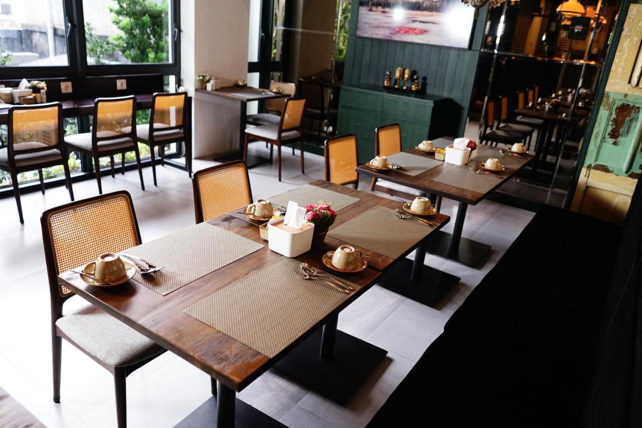S7 Suites Gandaria Jakarta Eksteriør bilde